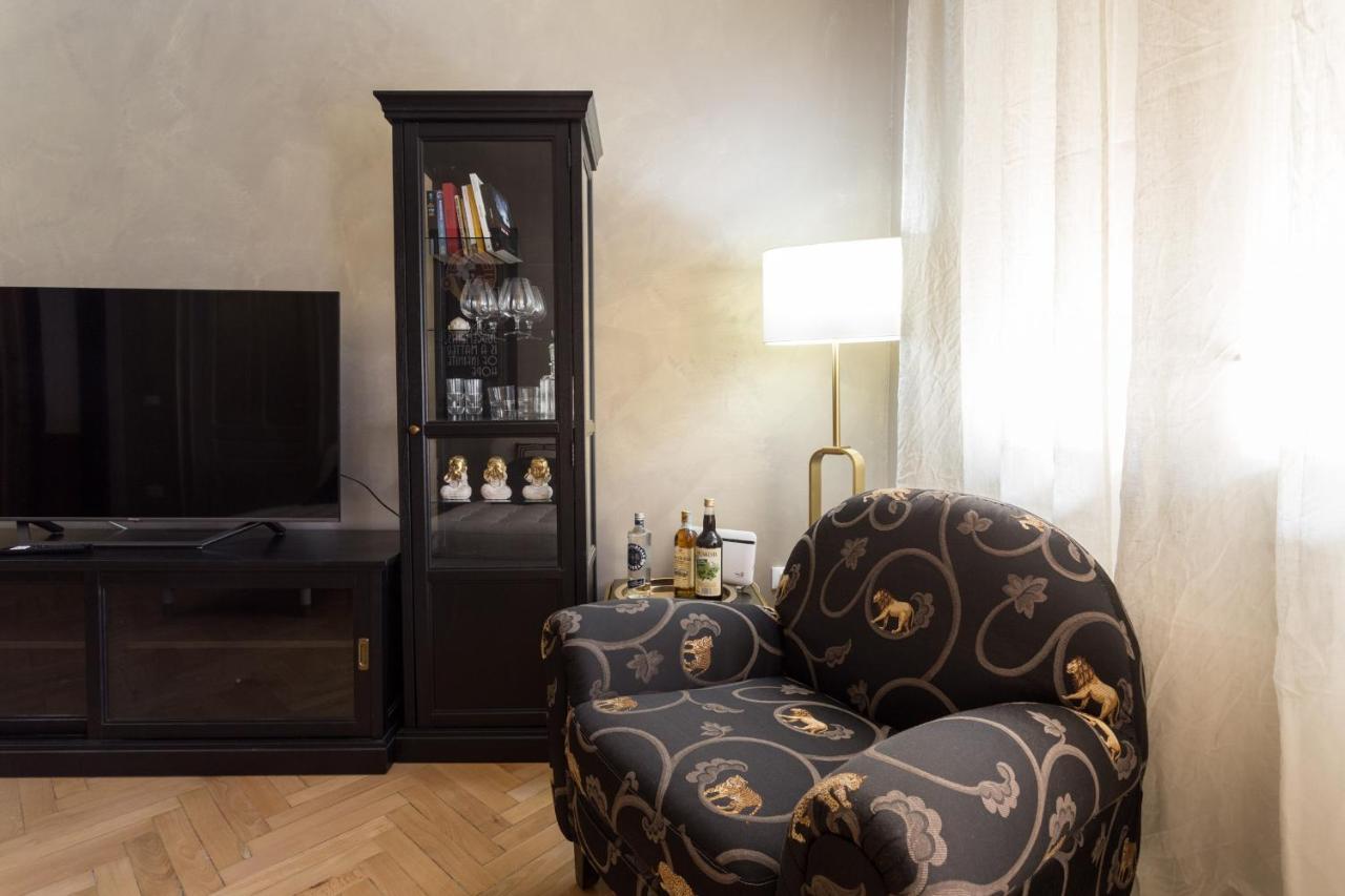 Апартаменти La Casa Di Gatsby Lusso In Pieno Centro Con Parcheggio Горіція Екстер'єр фото